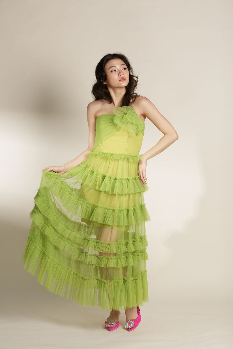 Lime Green Tulle Gown VESTIDO Lime Green Tulle Gown VESTIDO