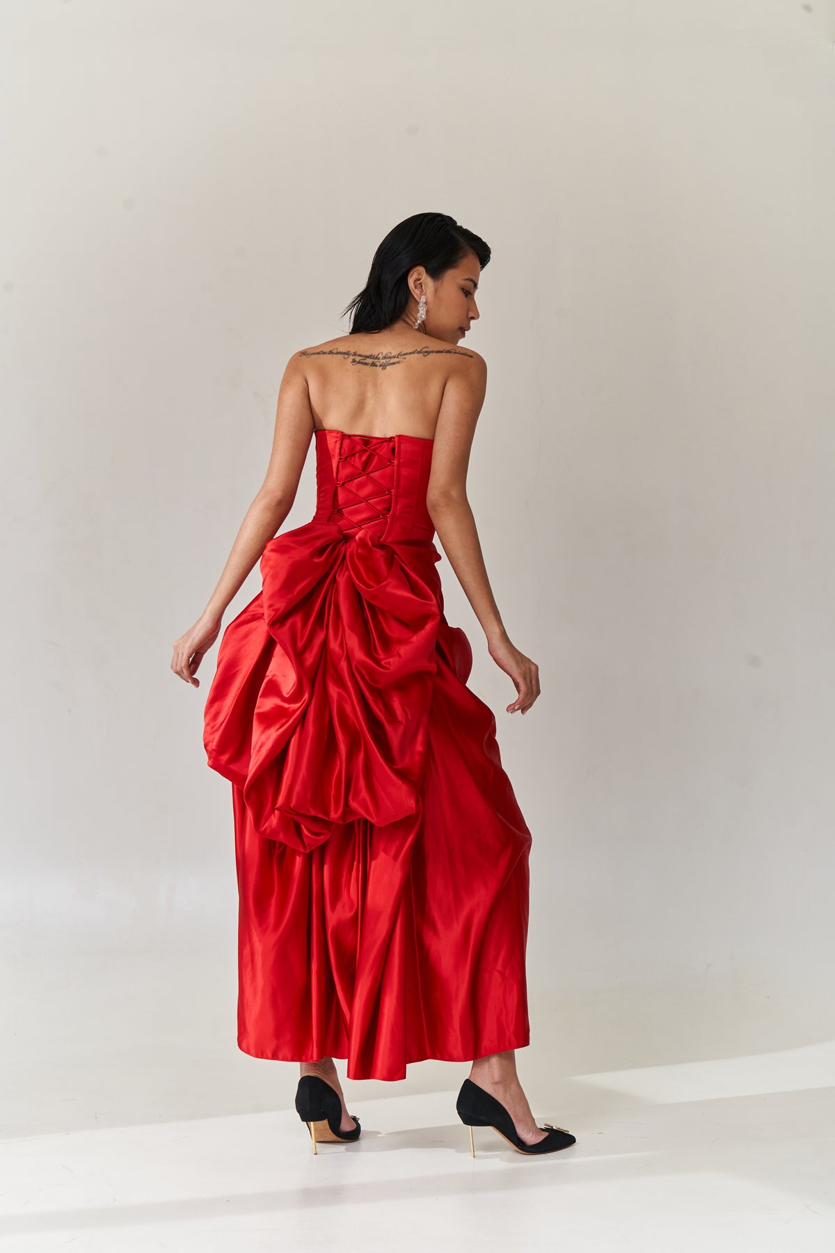 Red Ruffle Dress with Corset – VESTIDO
